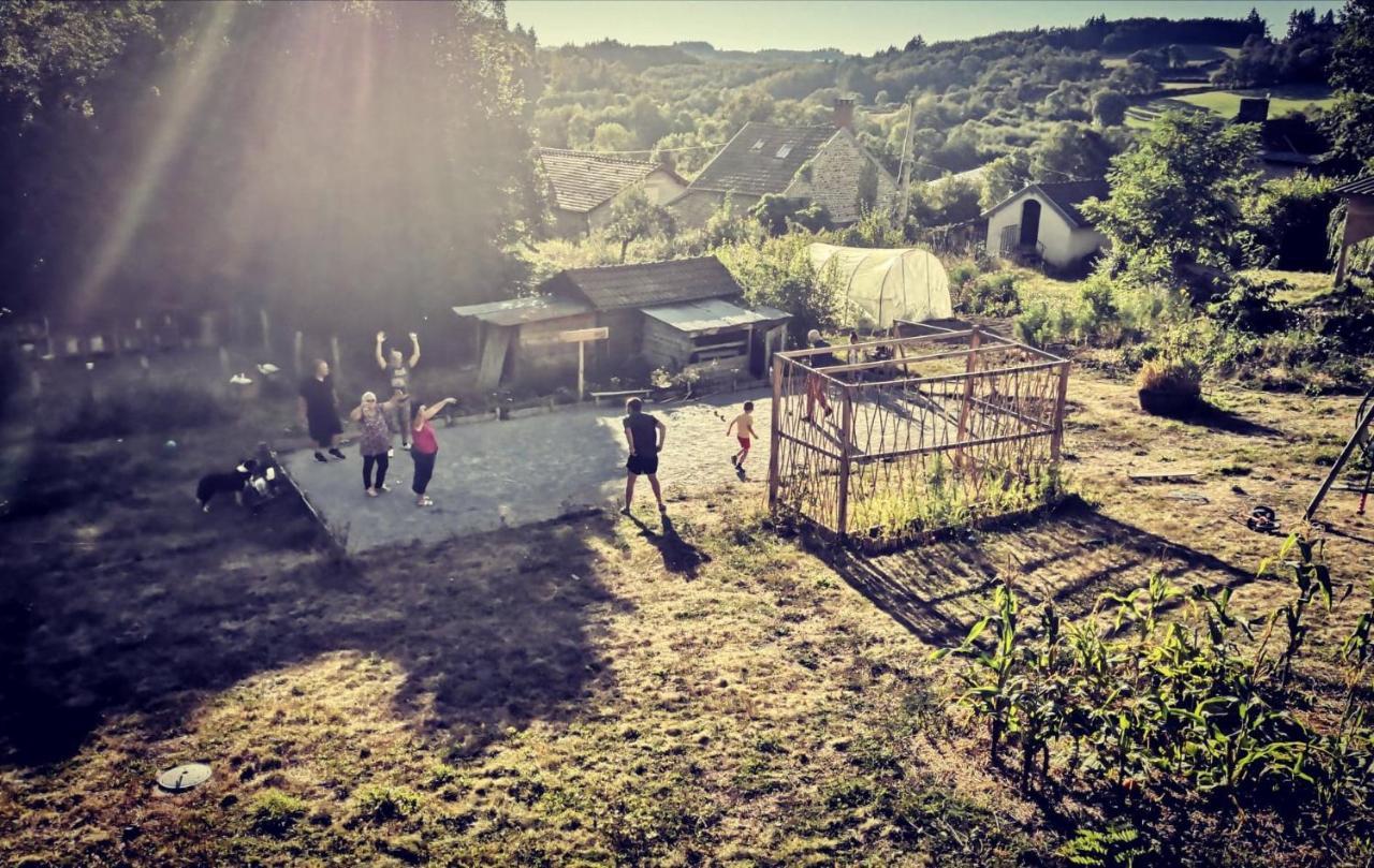 Caradjango , Caravane Chauffee Et Climatisee Lupersat Luaran gambar